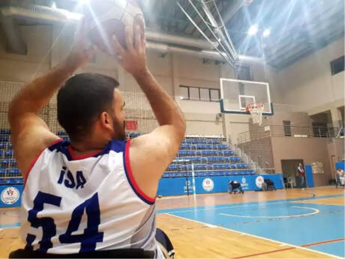 Basketbolla Yaşama Tutunan İsa, Engel Tanımıyor