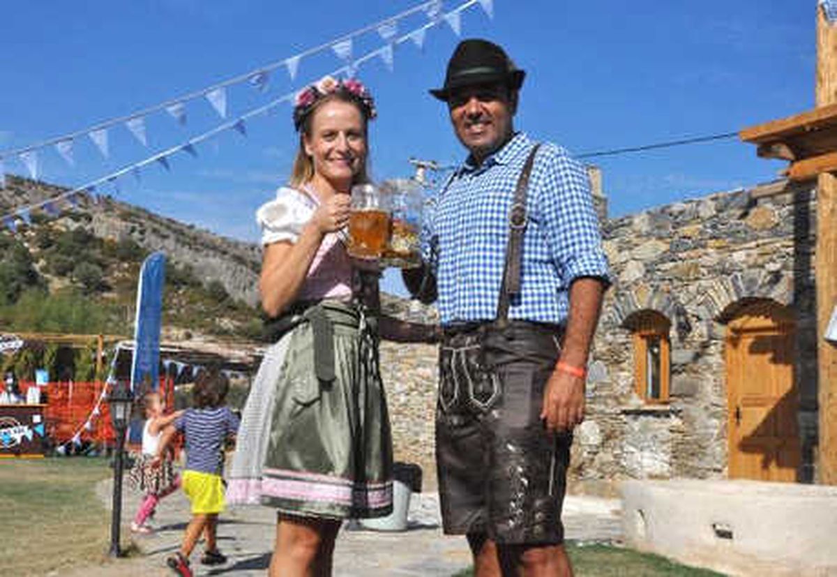 Datça\'da Almanlar Ekim Festivali\'nde Buluştu