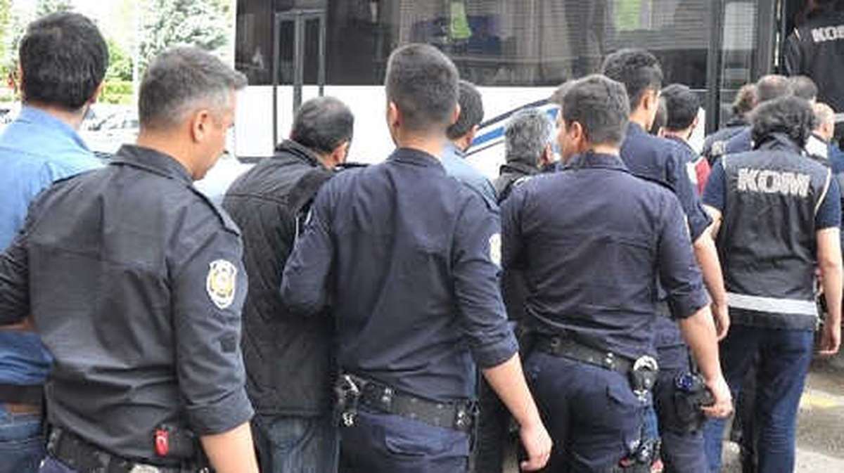 6 İlde Eş Zamanlı Yapılan Operasyonlarda 137 Kişi Gözaltına Alındı