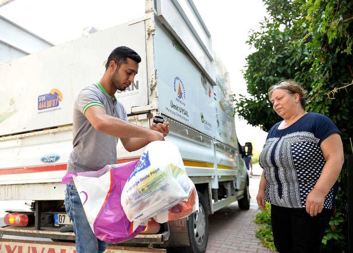 Atıktan 2 Milyon 401 Bin TL Kazandılar
