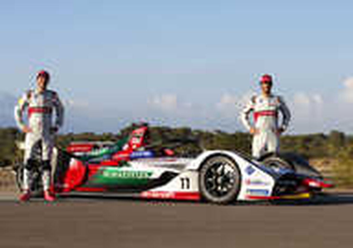 Audi Batmobil Tasarımlı Yeni Formula E Aracı Fe05\'i Tanıttı