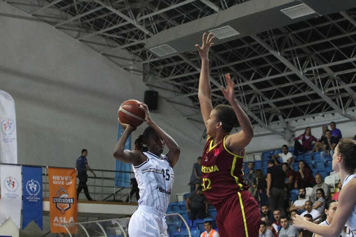 Çukurova Basketbol Evinde Avantajı Kaçırdı