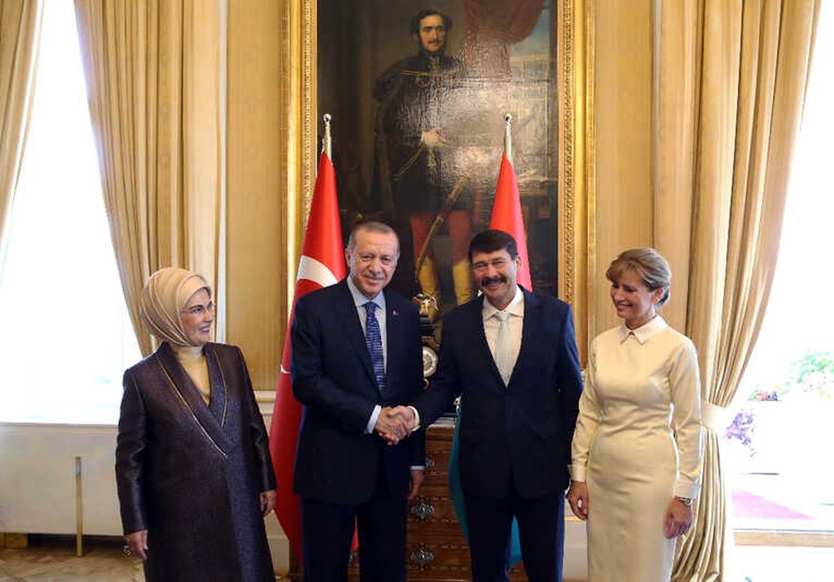 Erdoğan Macar Mevkidaşı Ader\'le Görüştü