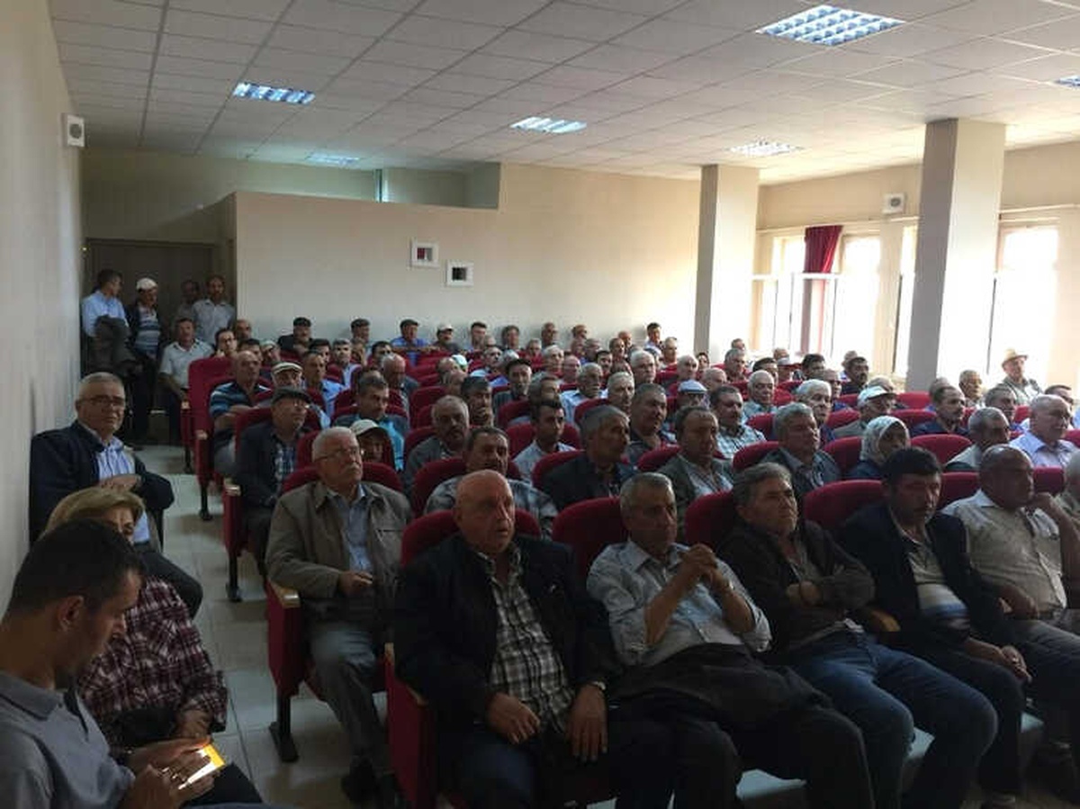 Karacasu\'da İyi Tarım Uygulaması Eğitimi Verildi