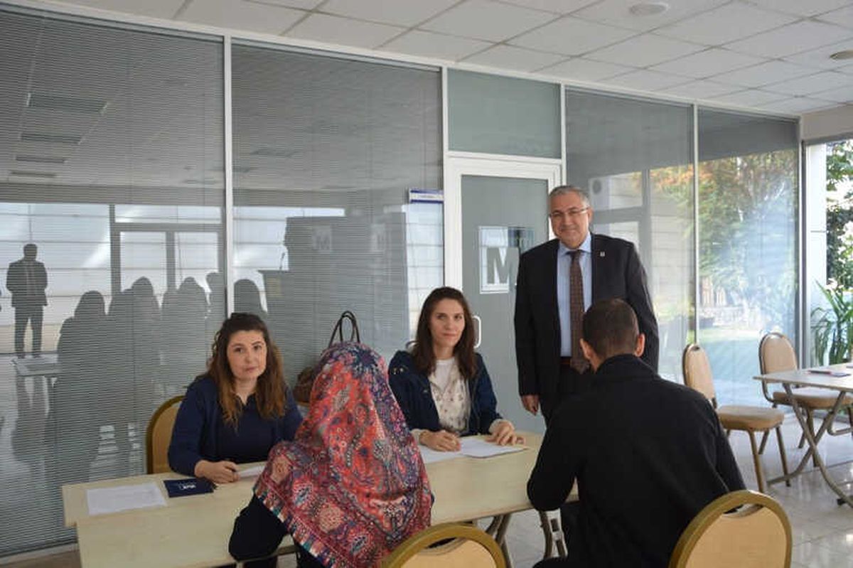 Konya Smmmo\'da Uygulamalı Muhasebe Meslek Elemanı Kursu Mülakatları Yapıldı