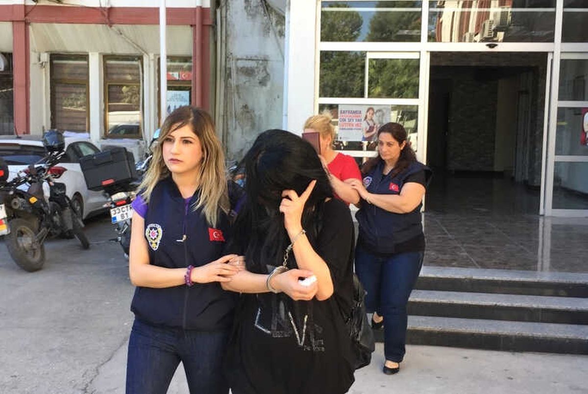 Mersin\'de Fuhuş Operasyonu