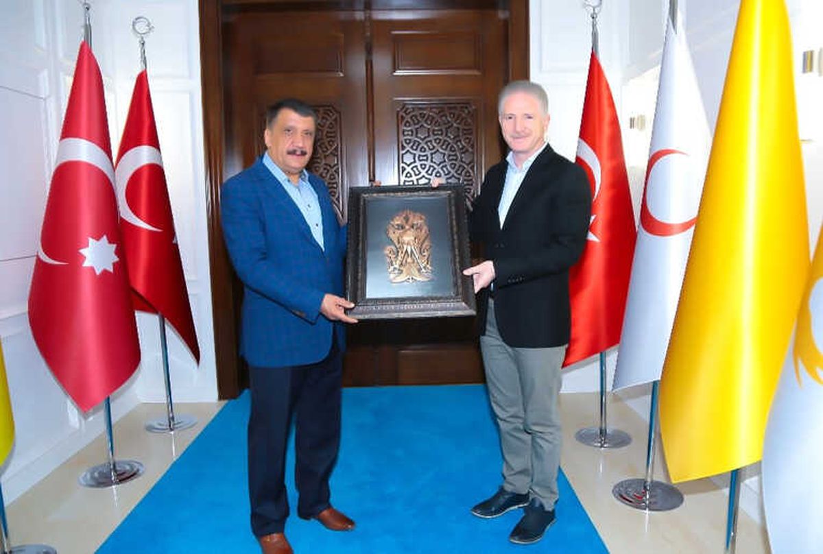 Sivas Valisi Gül\'den Başkan Gürkan\'a Ziyaret