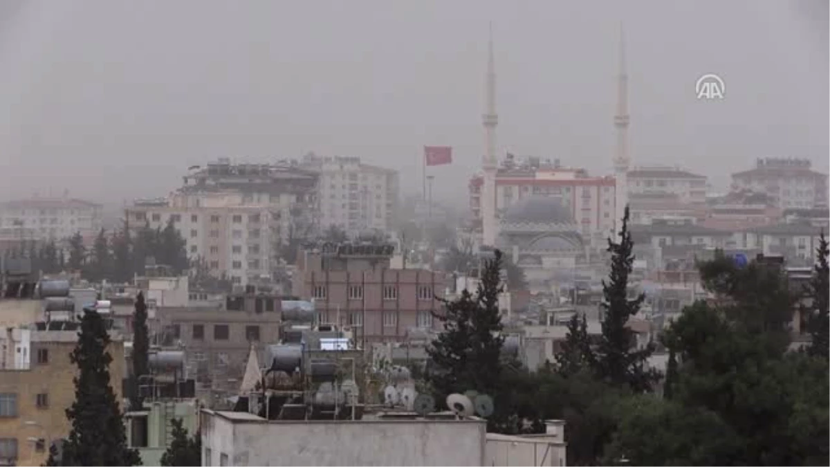 Suriye Sınırında Toz Bulutu Etkili Oluyor