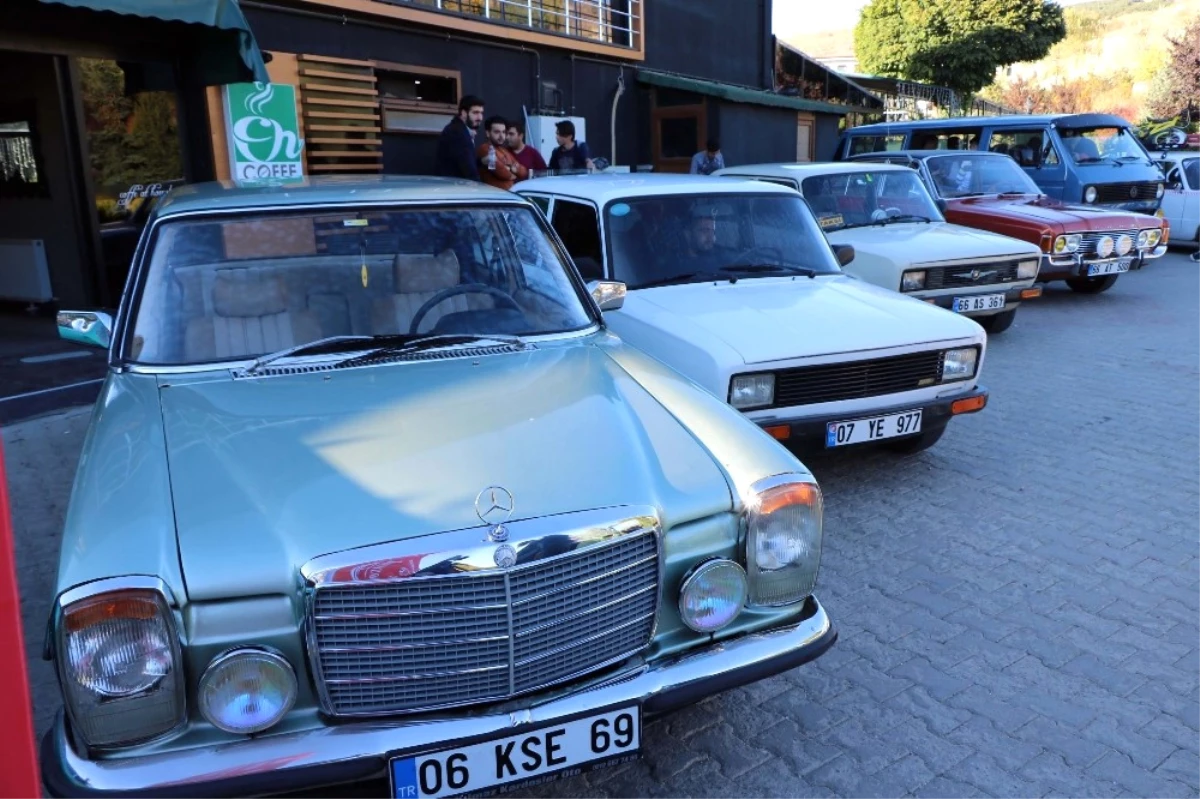 Yozgat\'ta Klasik Otomobiller Görücüye Çıktı