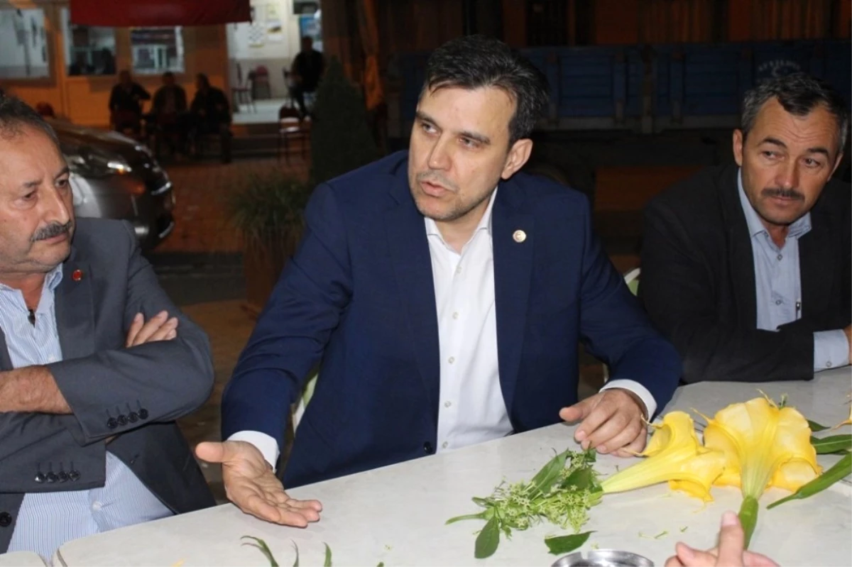 Akçalar ve Fadıllı\'daki Gençlerin Kavgasında Milletvekili Mustafa Esgin Devrede