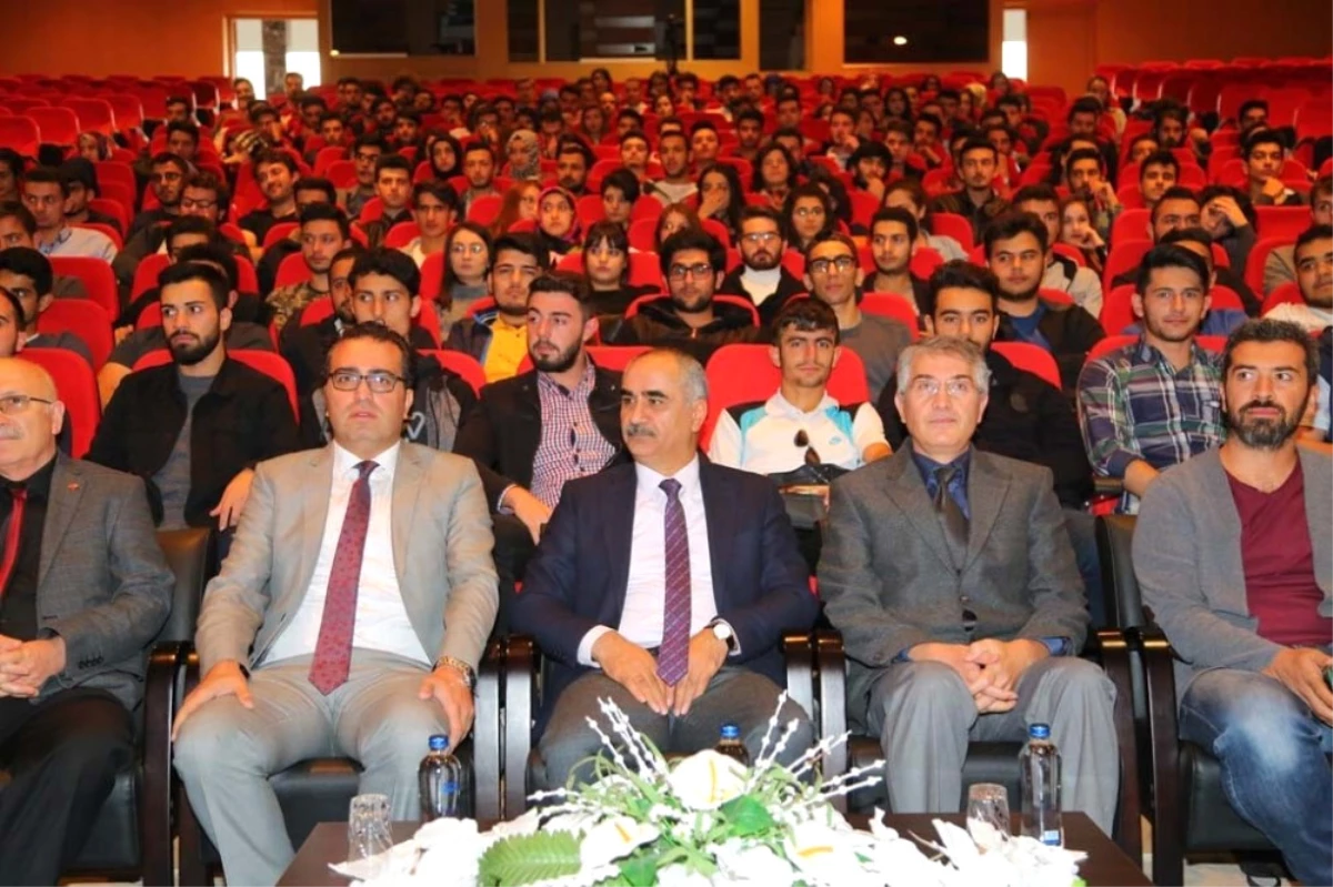 Başkan Aydın, Öğrencilere Sivas\'ı Anlattı