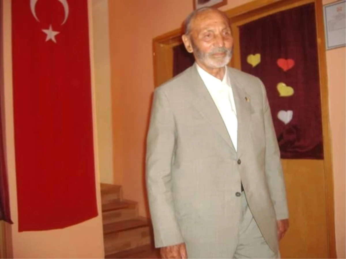 Eğitimci Mehmet Ali Cengiz Toprağa Verildi