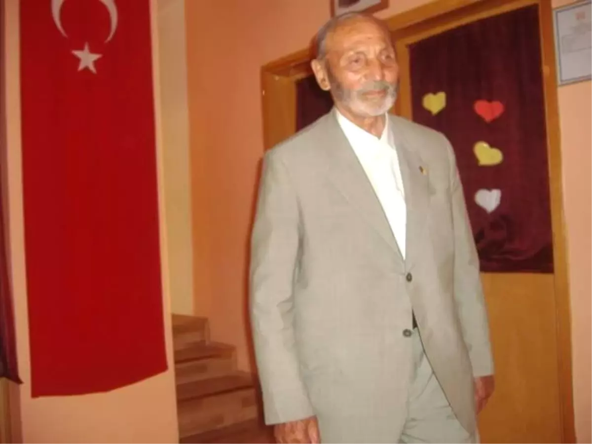 Eğitimci Mehmet Ali Cengiz Toprağa Verildi