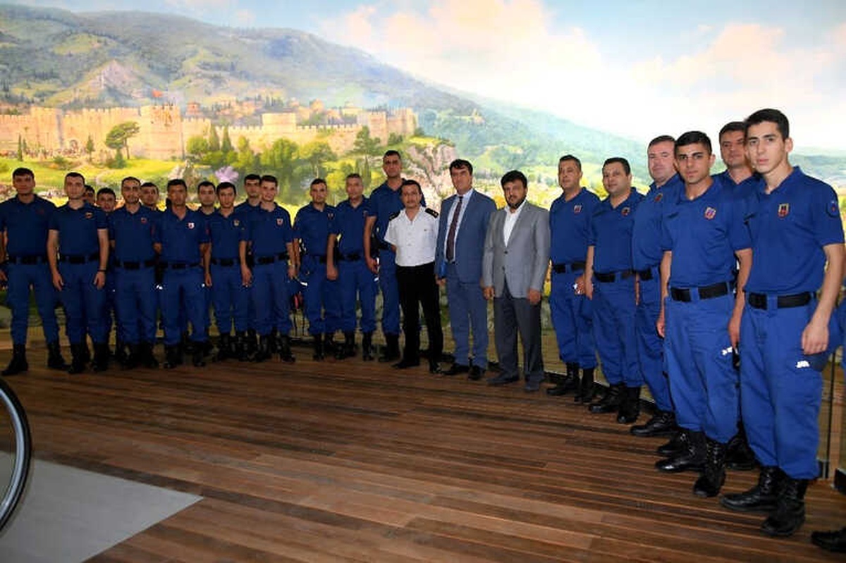 Jandarmadan Fetih Müzesi\'ne Ziyaret