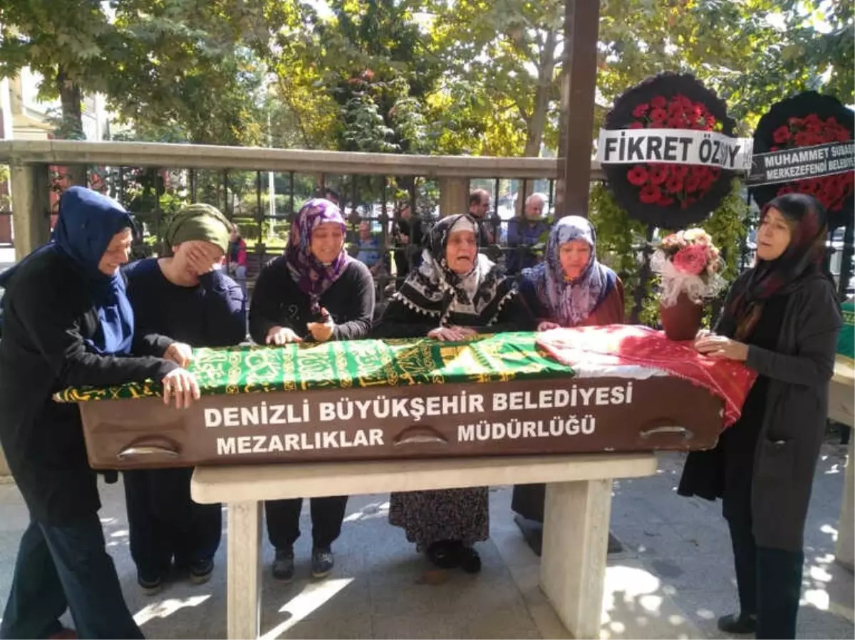 Kazada Ölen Genç Kızın Annesinin Feryatları Yürekleri Dağladı