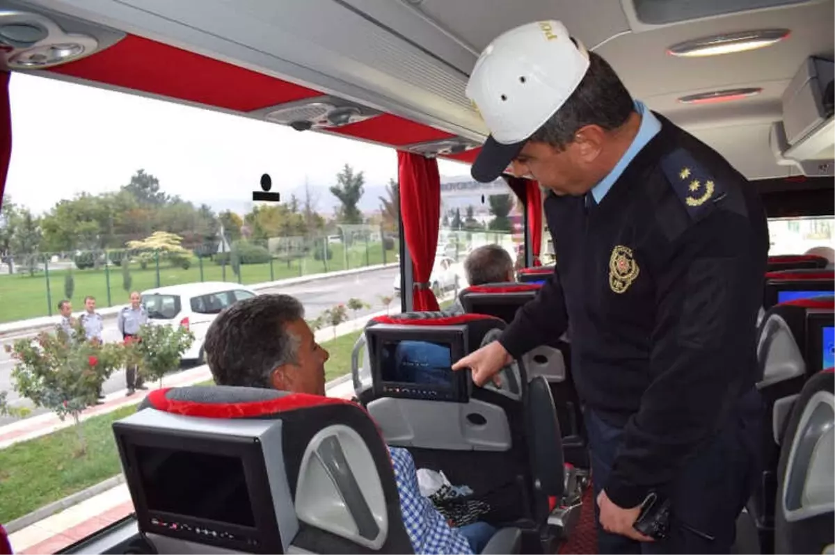 Malatya\'daki Otobüslerin Koltuklarında Kamu Spotu