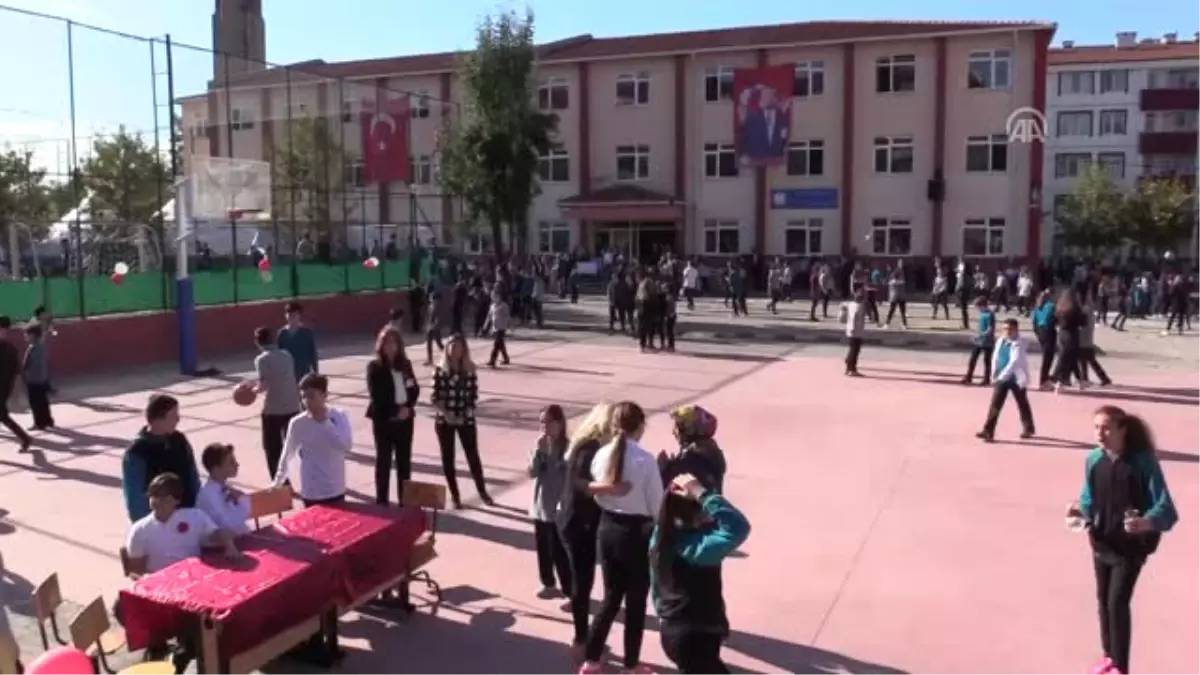 Öğrenciler "Kan Bağışçısı" Toplamak İçin Yarıştı