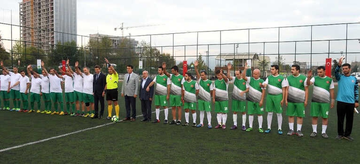 Osmangazi\'de Birimler Arası Futbol Turnuvası Başladı