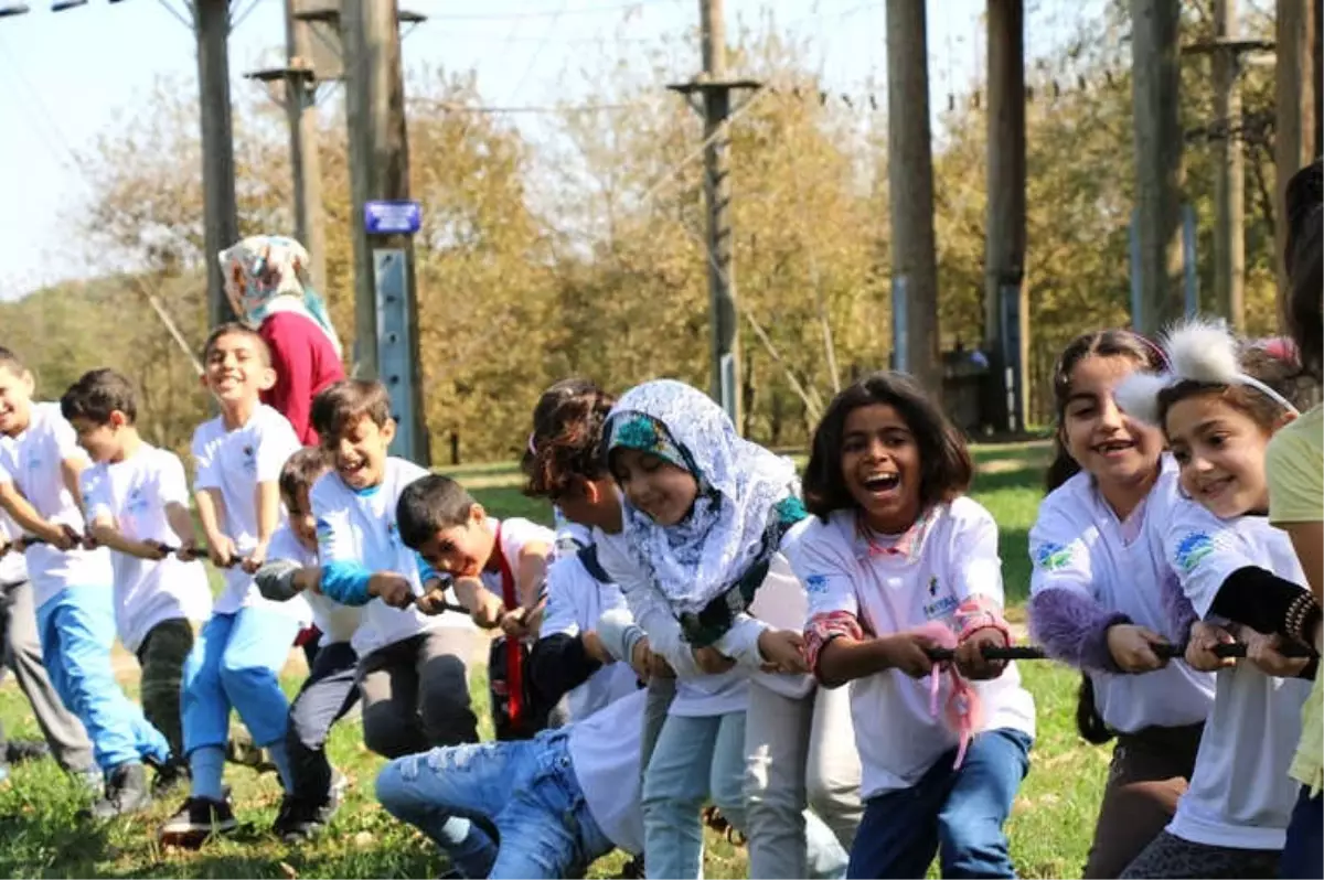 Sığınmacı Minikler Macera Park\'a Konuk Oldu