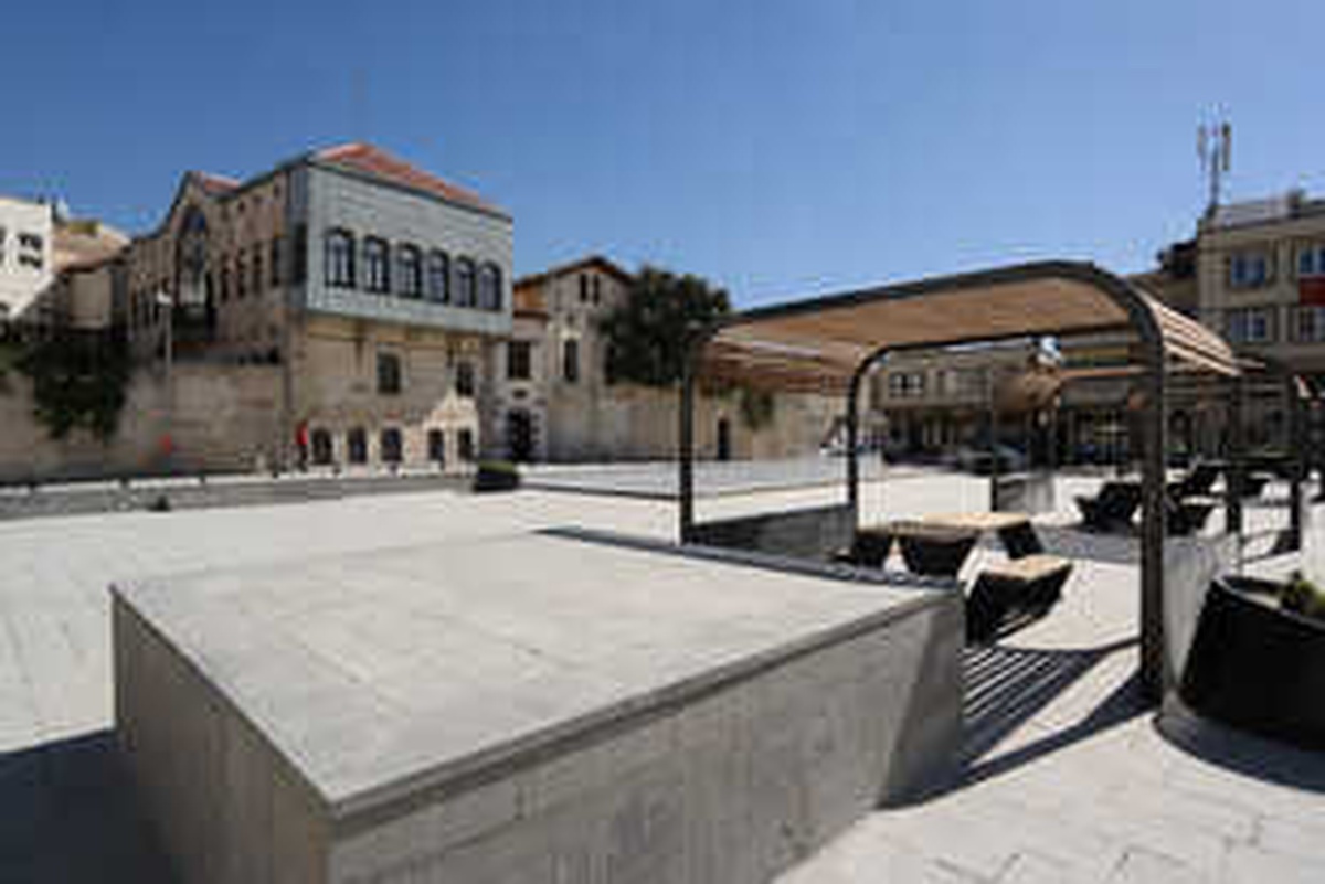 Tarihi Bey Mahallesi\'ne Hem Meydan Hem Otopark