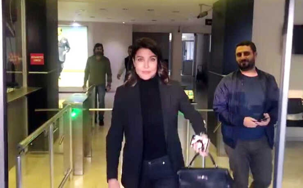 Ünlü Manken Deniz Akkaya Emniyette İfade Verdi