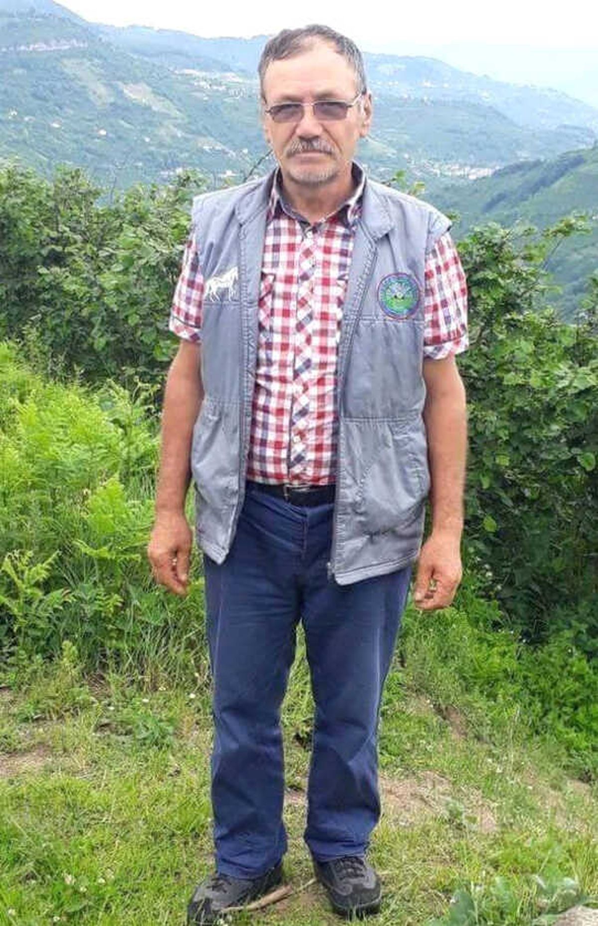 Üzerine Ağaç Düştü, Kopan Bacağı Bulunamadı