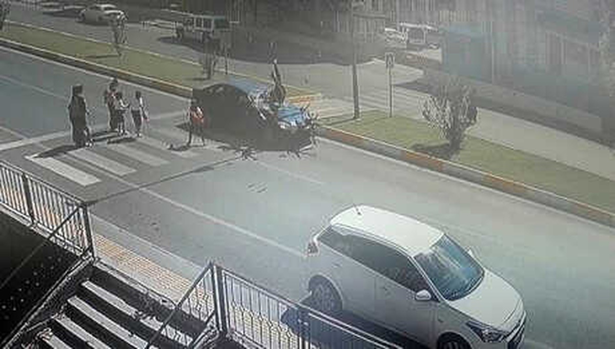 Yaya Geçidinde Otomobilin Çarptığı Ceren\'in Durumu Ağır