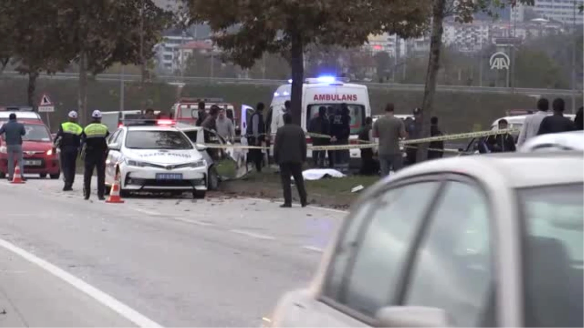 Ağaca Çarpan Otomobil İkiye Bölündü: 1 Ölü, 1 Yaralı - Düzce