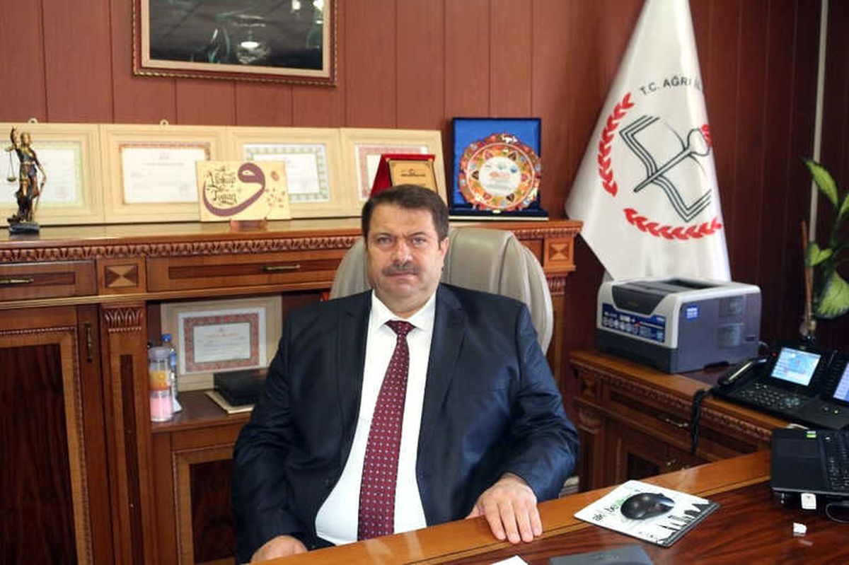 Ağrı İl Milli Eğitim Müdürü Turan Görevden Alındı