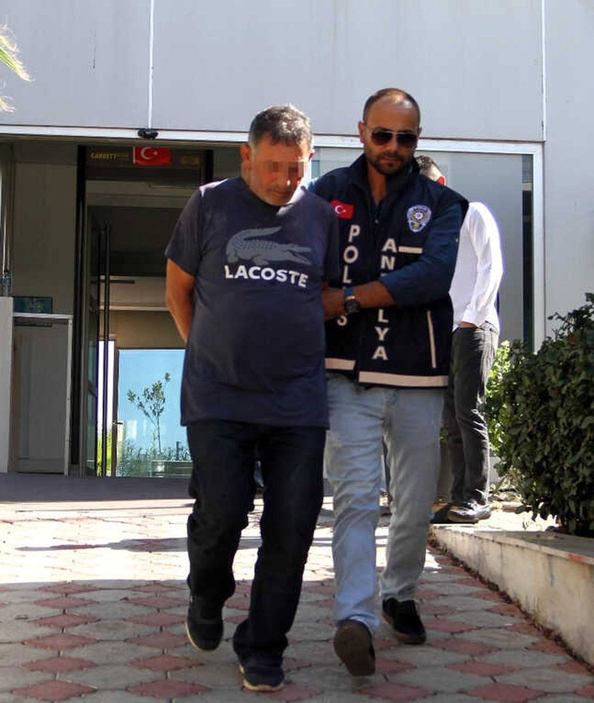 Antalya\'da Sevgilisini Öldüren Zanlı Tutuklandı
