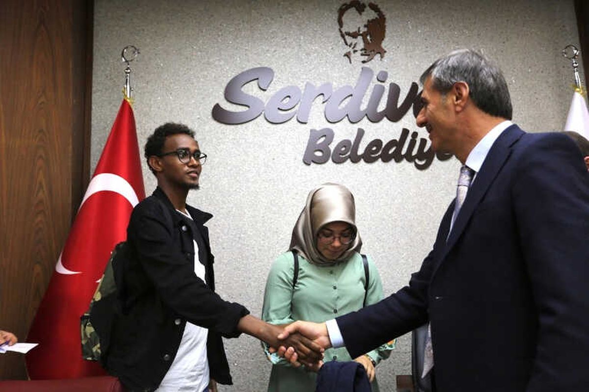 Başkan Alemdar, Öğrenciler ile Buluştu