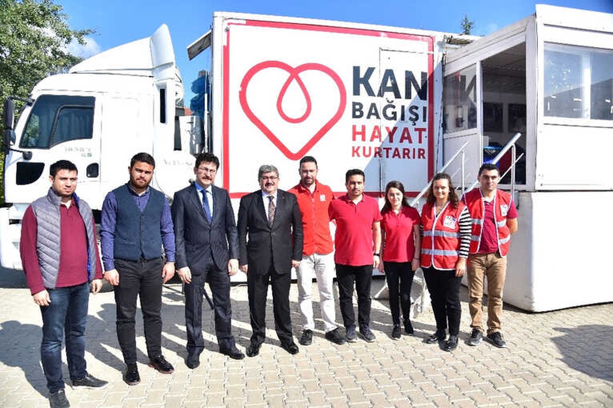 Başkan Can, Kan Bağış Noktasını Ziyaret Etti