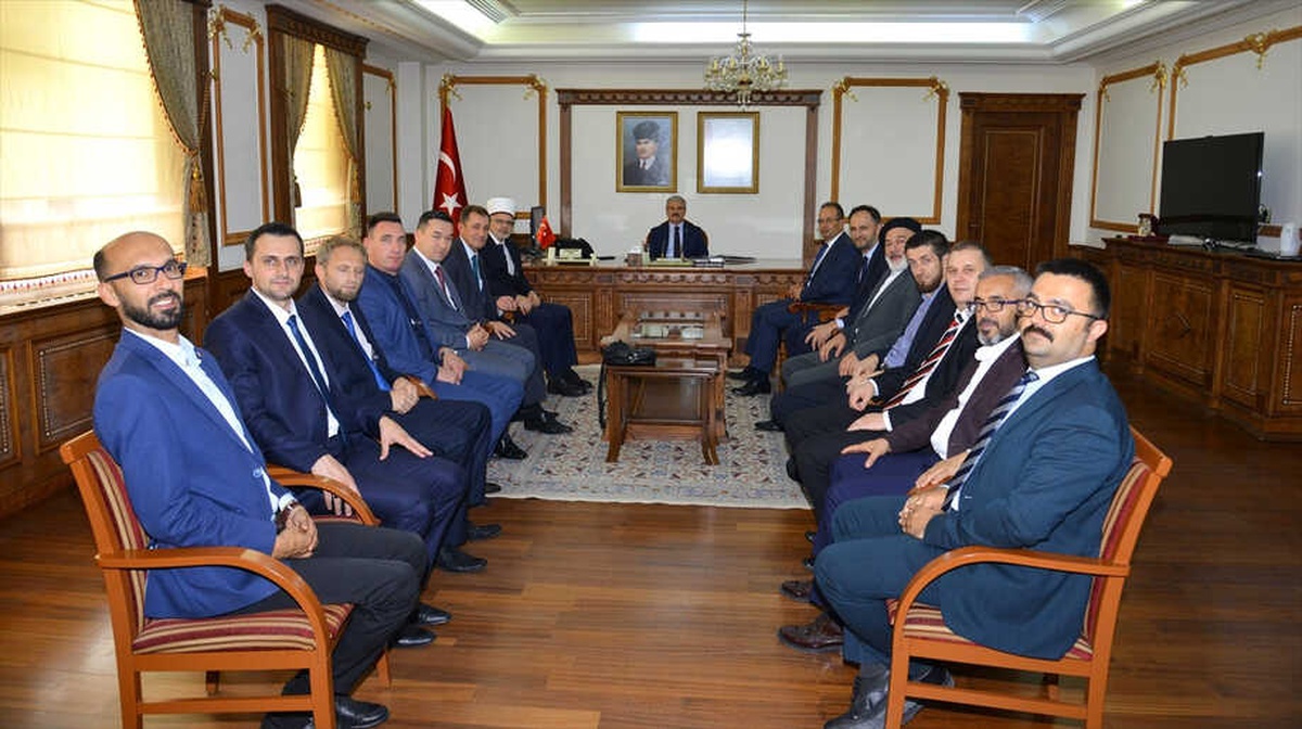 Bosna Hersek Heyetinden Vali Akın\'a Ziyaret