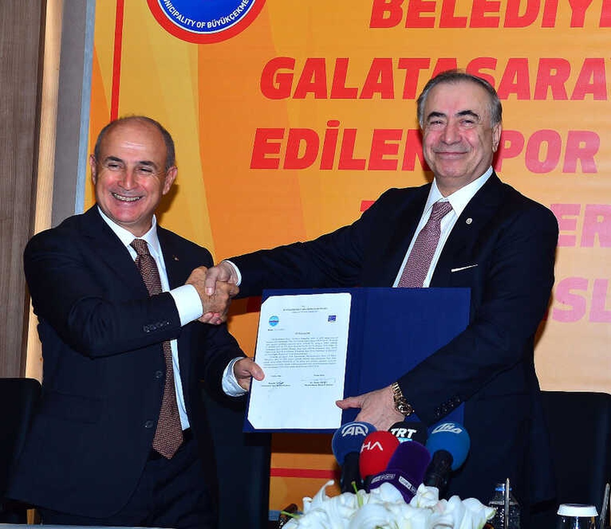 Büyükçekmece Belediyesinden Galatasaray\'a 126 Dönüm Arazi