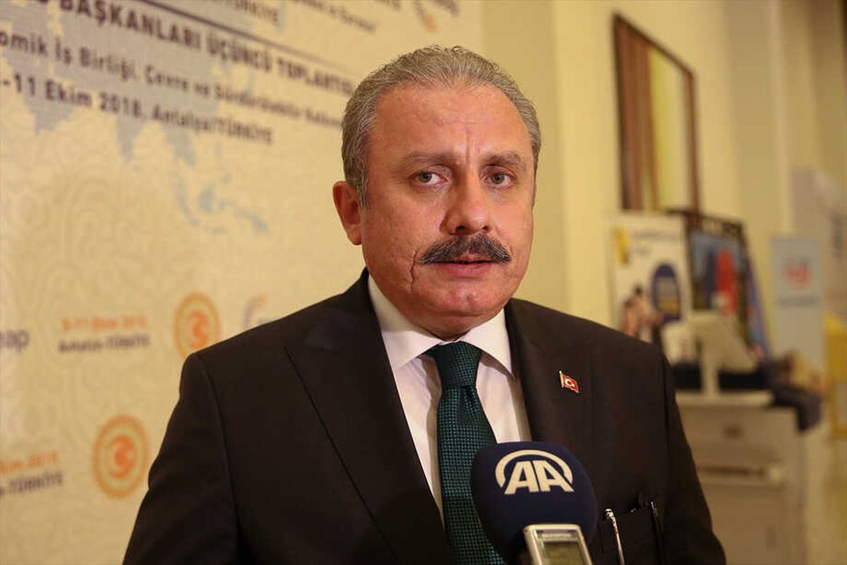 Çok Kutuplu, Çeşitlilik İçinde Bir Dünya Arzu Ediyoruz"