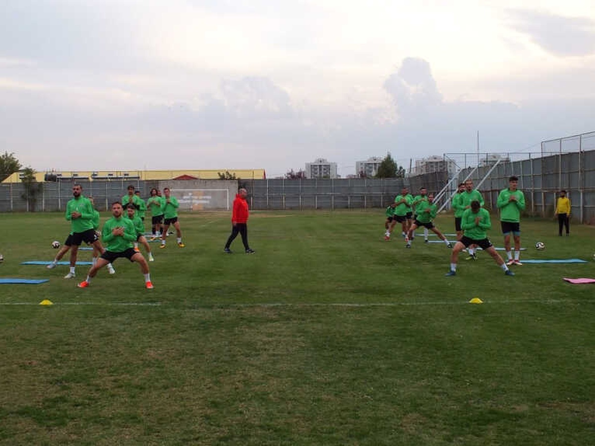 Diyarbekirspor\'da Hazırlıklar Sürüyor