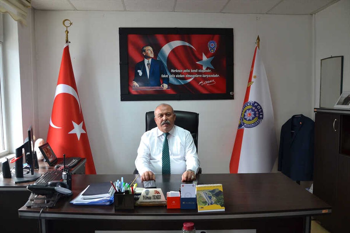 Eşme İlçe Emniyet Müdürü Yener Göreve Başladı