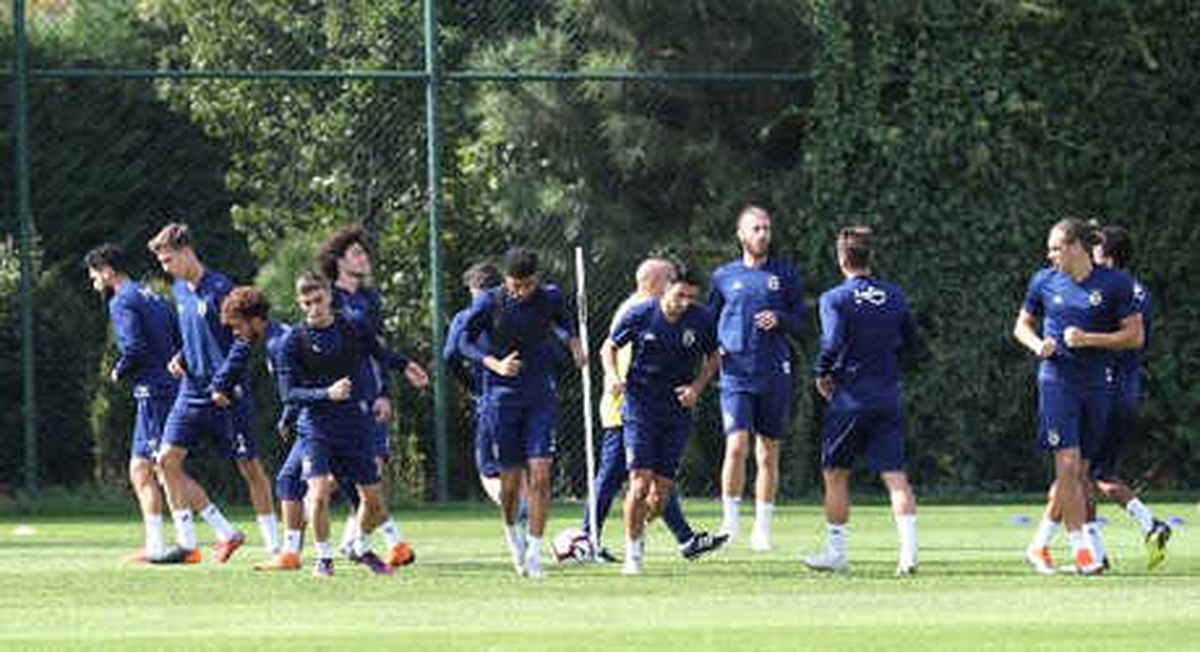 Fenerbahçe, Sivasspor Maçı Hazırlıklarını Sürdürdü