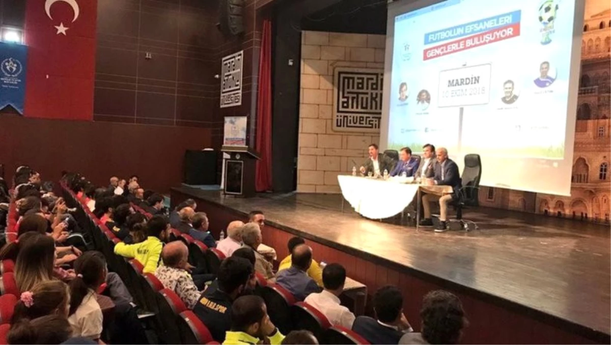 \'Futbolun Efsaneleri Gençlerle Buluşuyor\' Projesi Kapsamında Eski Futbolcular, Mardin\'de Gençlerle Buluştu