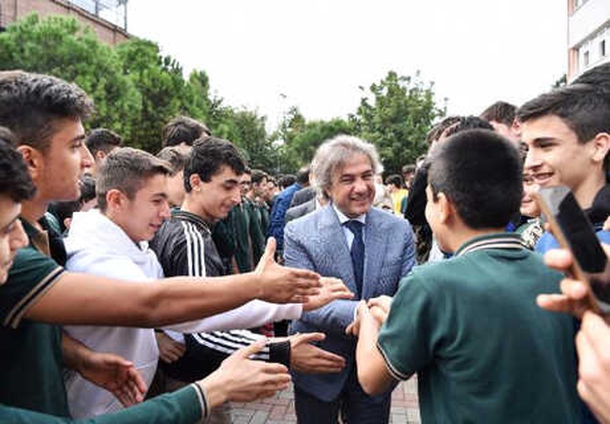 Geleceğe Yönelik En Önemli Yaklaşım Yazılıma Odaklanmaktır"