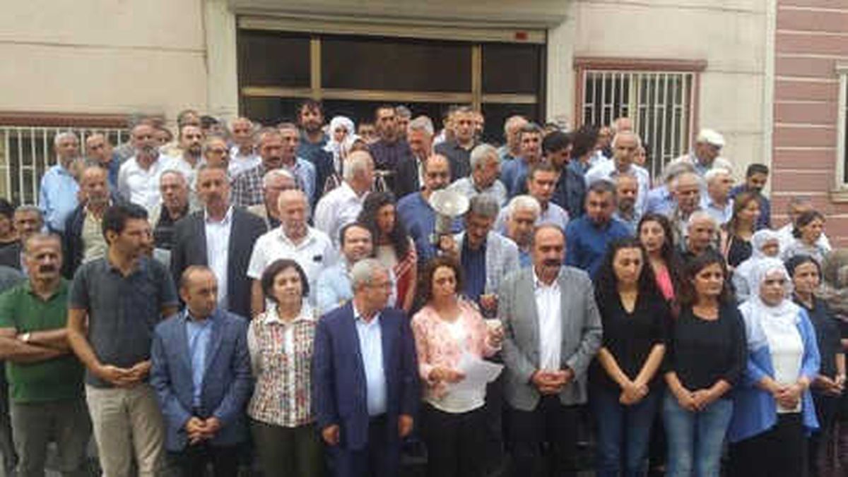 Hdp Milletvekili Aydeniz\'den Operasyonlarla İlgili Açıklama