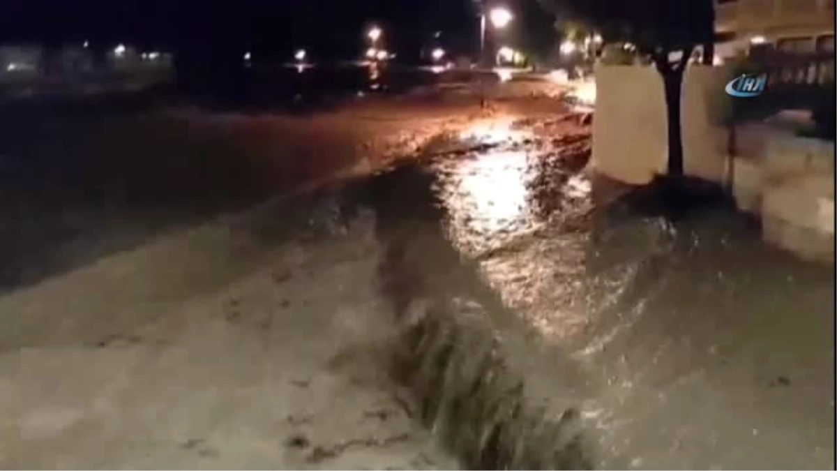 İspanya\'daki Sel Felaketinde Ölü Sayısı 8\'e Yükseldi