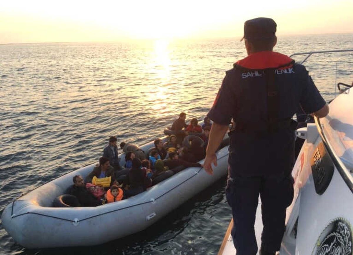 İzmir\'de 4 Kaçak Göçmenin Cesedine Ulaşıldı