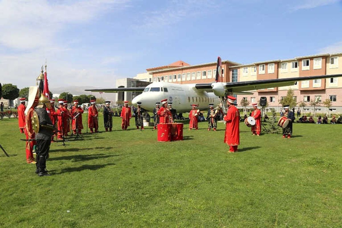 Mehter Takımından Üniversitede Konser