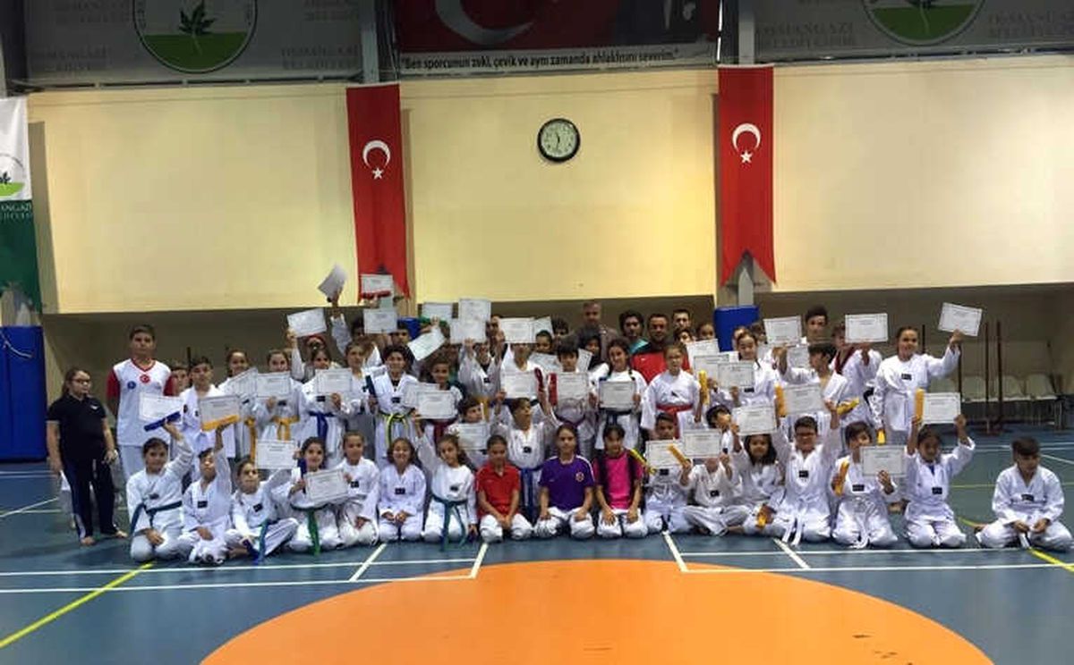 Osmangazili Tekvandocular Kuşaklarına Kavuştu