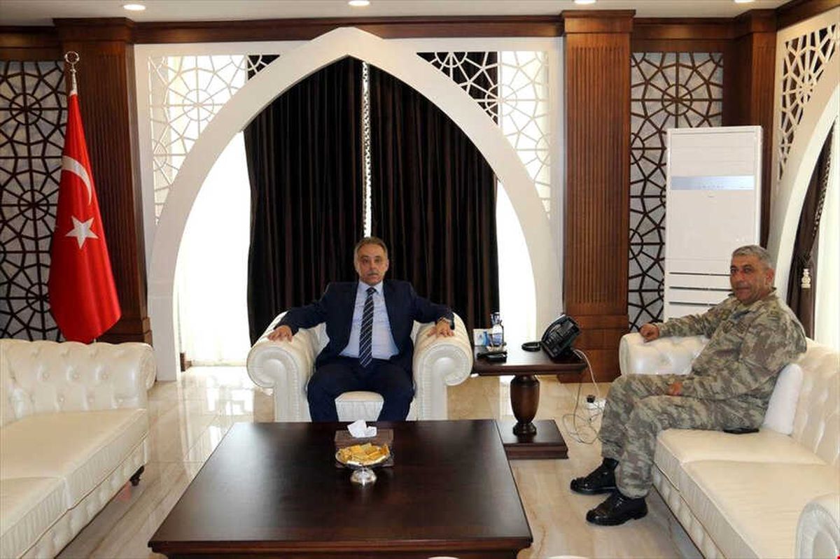 Tuğgeneral Kalın\'dan Vali Toprak\'a Ziyaret