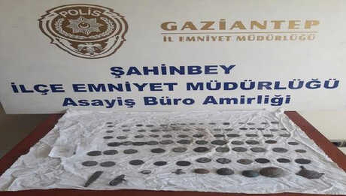 Uyuşturucu Operasyonunda Tarihi Eserler Ele Geçirildi