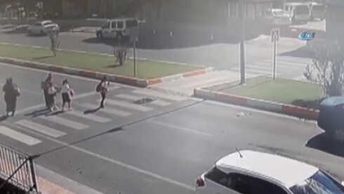 Yaya Geçidindeki Trafik Kazasında Ölen Ceren\'in Cenazesi Alındı