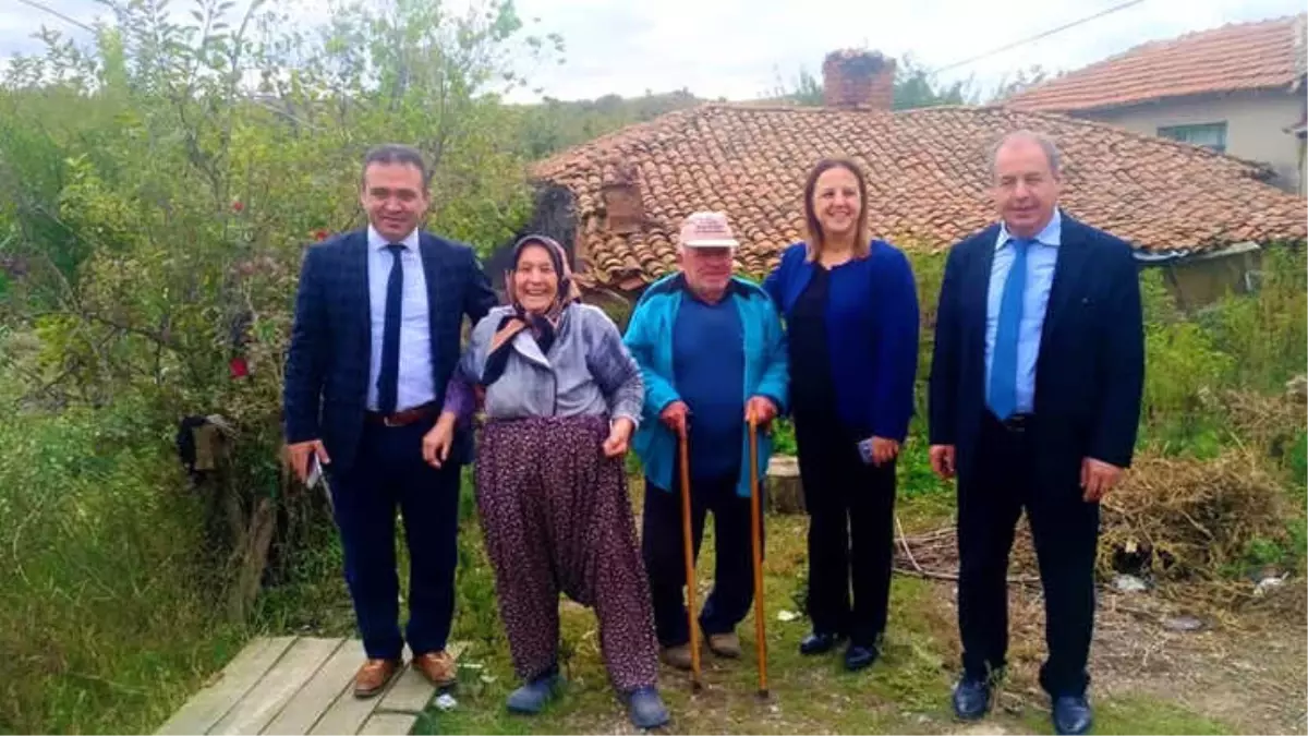 3 İl Müdürü Yaşlı Çiftin Dertlerine Ortak Oldu