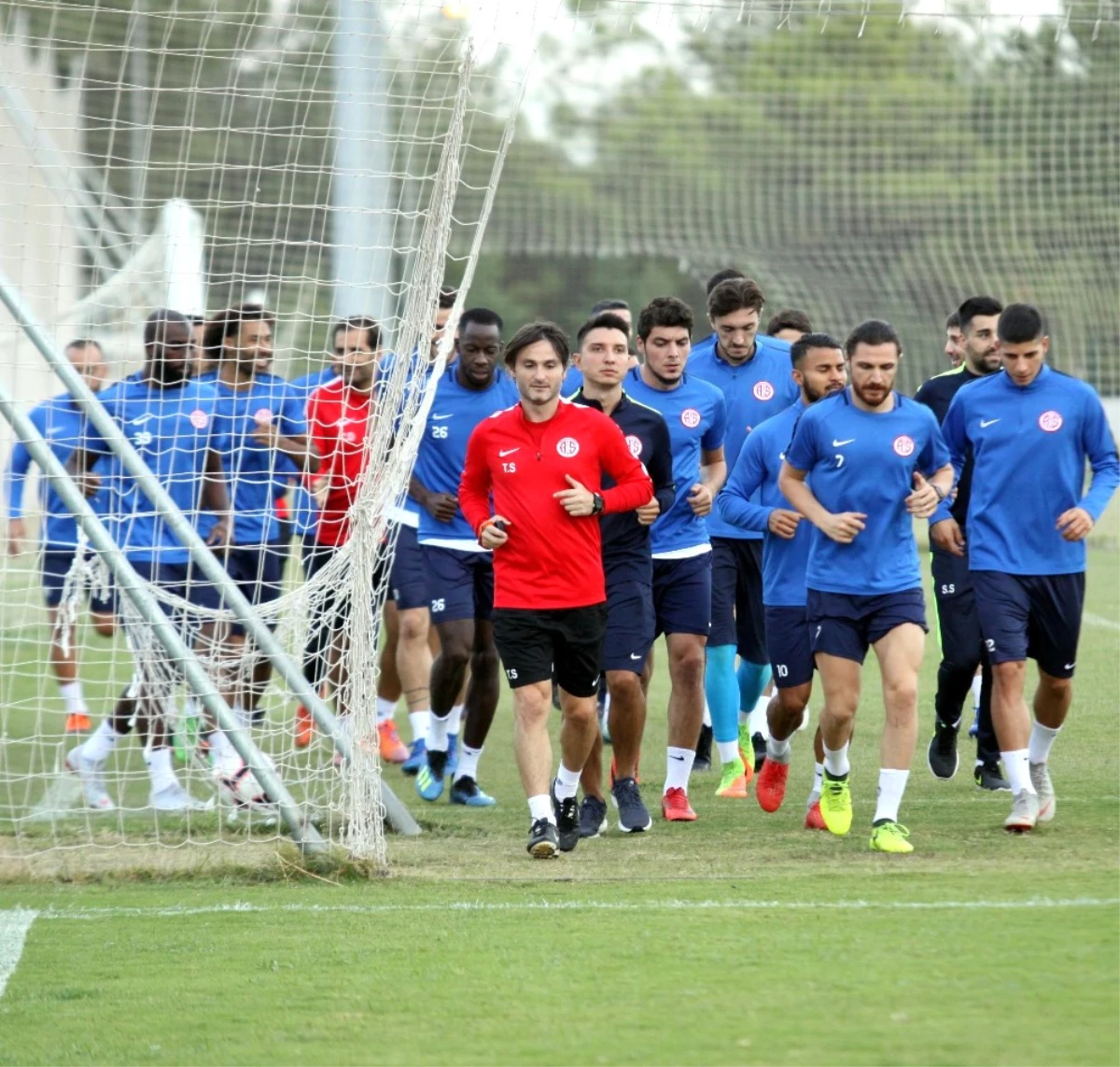 Antalyaspor, Alanyaspor Maçı Hazırlıklarına Başladı